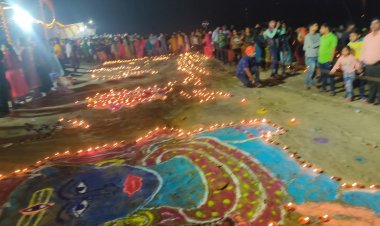 गंगोत्री सेवा समिति की पहल, पहली बार पांच बेटियों ने की गंगा की महाआरती