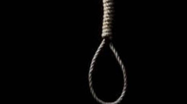 फतेहपुर: शराब के लिए रुपये न मिलने पर शराबी ने लगाई फांसी, मौत