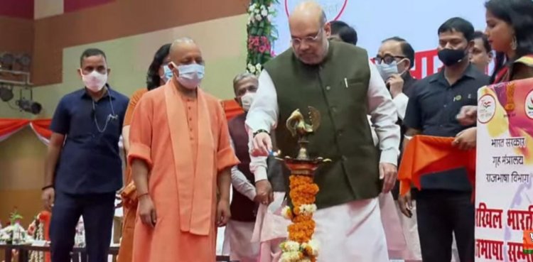 ईश्वर से अभिव्यक्ति का माध्यम भाषा हमारी मातृ भाषा: योगी आदित्यनाथ