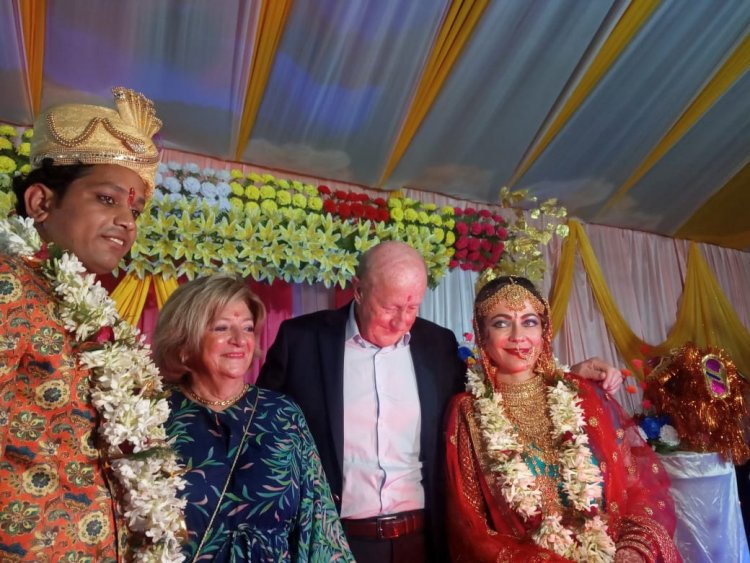 फ्रांस की मैरी को पसंद आया बिहारी दूल्हा, सात समंदर पार आकर गांव में रचाई शादी