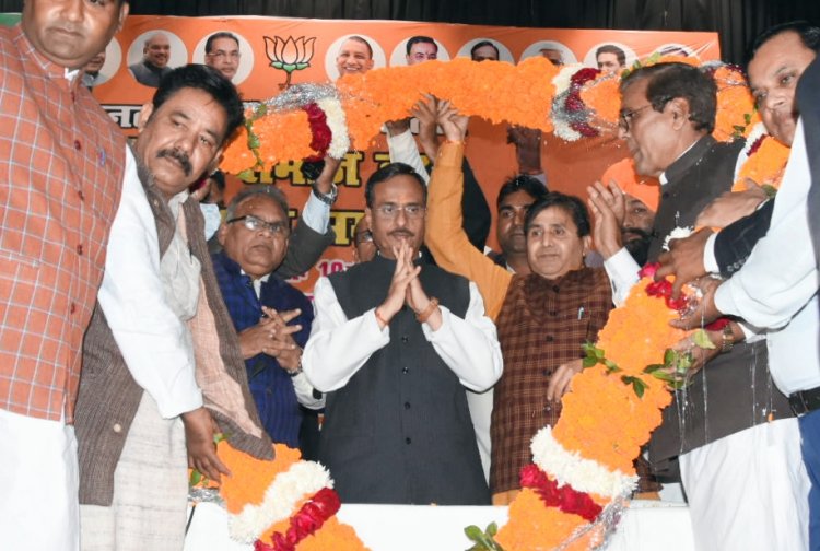 किसी गुण्डे की हिम्मत नहीं की वह माताओं-बहनों की तरफ नजर उठाकर देख ले : डॉ. दिनेश शर्मा