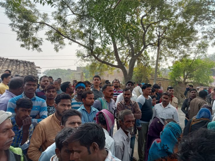 प्रयागराज में एक ही परिवार के चार सदस्यों की हत्या
