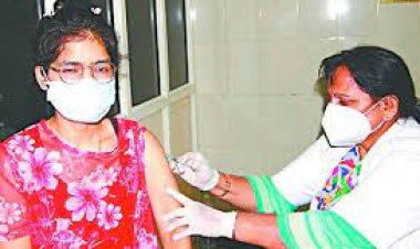 कोरोना से जंग: देश में अबतक लगे 133.88 करोड़ टीके