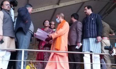 मुख्यमंत्री निरीक्षण करने पहुंचे प्रयागराज