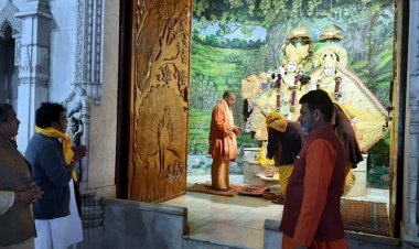 ठाकुरजी का आशीर्वाद लेकर योगी ने मथुरा से शुरु की भाजपा की जन विश्वास यात्रा