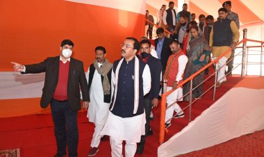 उपमुख्यमंत्री केशव मौर्य ने प्रधानमंत्री के कार्यक्रम स्थल का किया निरीक्षण