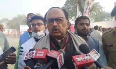 प्रियंका वाड्रा यूपी में महिलाओं को लेकर रच रहीं ढोंग : सिद्धार्थ नाथ सिंह