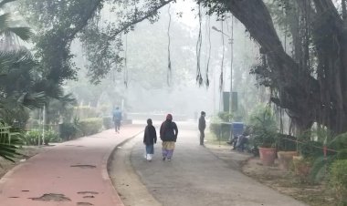 वाराणसी में बारिश के बाद बदली और गलन का दंश,जनजीवन प्रभावित