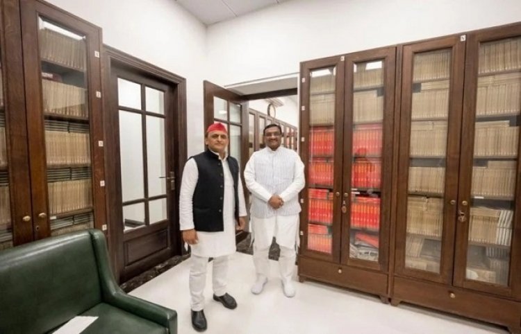 अब तक 14 विधायकों ने छोड़ा योगी का साथ, आयुष मंत्री धर्म सिंह सैनी का भी इस्तीफा