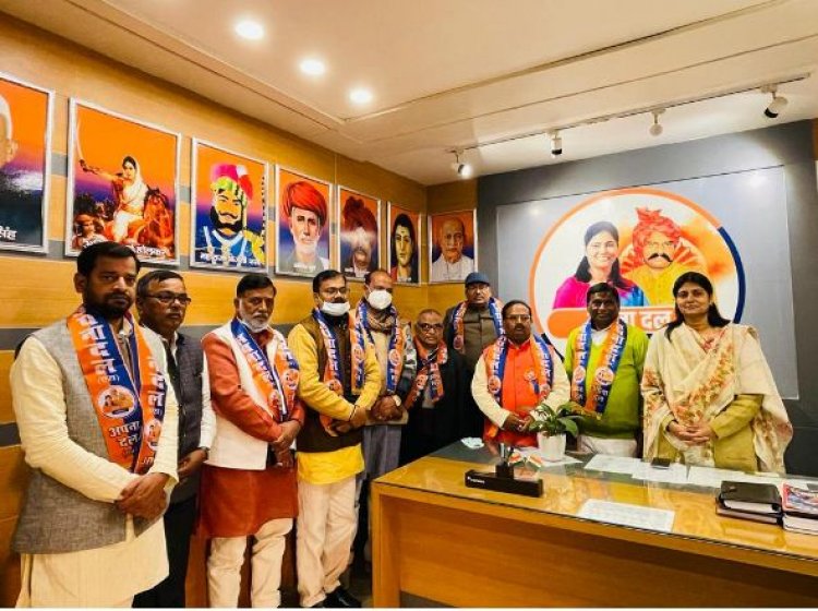 सिराथू के पूर्व विधायक वाचस्पति अपना दल (एस) में शामिल