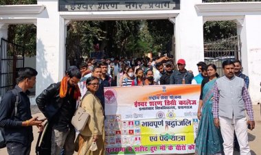 पुलवामा की शहादत में श्रद्धांजलि एवं पदयात्रा