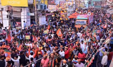 गृह मंत्री अमित शाह के रोड शो में उमड़ा जनसैलाब