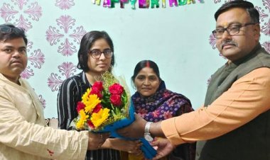 यूक्रेन से अपनों के बीच प्रयागराज पहुंची यशस्वी