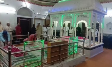 शब-ए-बरात में इबादत कर मांगी गई जहन्नुम से निजात की दुआएं