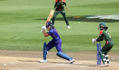 महिला विश्व कप : भारत ने बांग्लादेश को 110 रन से हराया, सेमीफाइनल की दौड़ में बरकरार