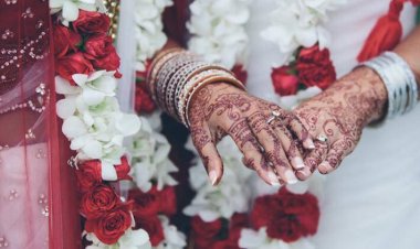 दो छात्राओं ने घर से भागकर दिल्ली में की आपस में शादी, लखनऊ में पुलिस ने किया बरामद