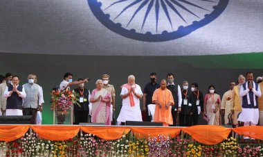 योगी-2 सरकार में दो उप मुख्यमंत्री समेत 52 मंत्रियों को मिली जगह