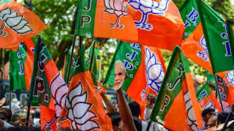 यूपी चुनाव: प्रदेश में भाजपा की आंधी, पश्चिम से लेकर पूर्वांचल तक बढ़त बरकरार