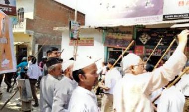 मदरसा शिक्षा के कार्यकर्ताओं ने पथ संचलन का किया स्वागत