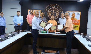 उप्र जल्द बनेगा पांच इंटरनेशनल एयरपोर्ट वाला राज्य : मुख्यमंत्री योगी