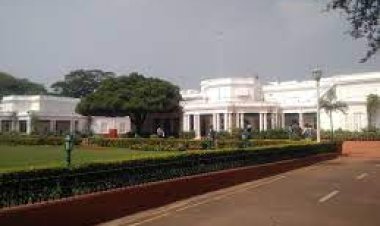 दिल्ली के अलावा देश में दो और राष्ट्रपति भवन