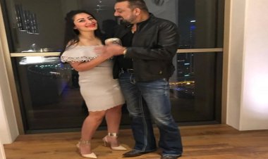 मान्यता दत्त ने खास अंदाज में दी संजय दत्त को जन्मदिन की बधाई