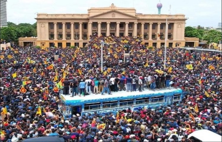 श्रीलंका में प्रधानमंत्री आवास में प्रदर्शनकारियों में झड़प, 10 घायल
