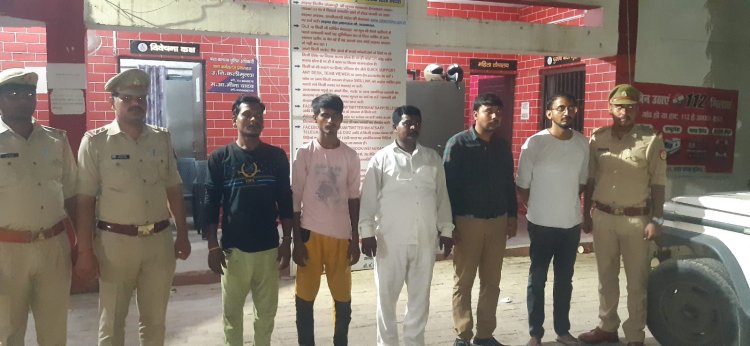 प्रयागराज में बाय बाय मोदी वाली होल्डिंग मे हुई गिरफ्तारी, 24 घंटे के अंदर होर्डिंग लगाने वाले अभियुक्त गिरफ्तार
