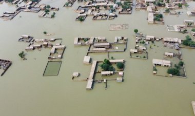 एक तिहाई पाकिस्तान जलमग्न, 12 लाख गर्भवती महिलाएं राहत शिविरों में