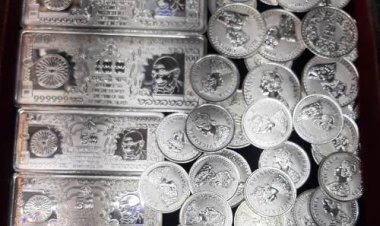 धनतेरस पर सराफा कारोबार की रही चांदी