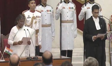 राष्ट्रपति ने जस्टिस डीवाई चंद्रचूड़ को सीजेआई के रूप में शपथ दिलाई