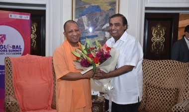 मुंबई में मुख्यमंत्री योगी को मिला लगभग पांच लाख करोड़ का निवेश