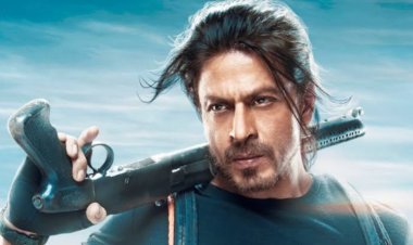 किसी के रिव्यू का इंतज़ार मत करिये, शाहरुख़ इस बार निराश नहीं करेंगे