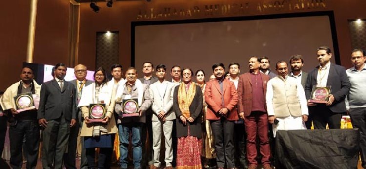 प्रयागराज में 33,554 करोड़ के निवेश पर लगी मुहर