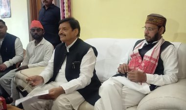 स्वामी के बयानों से सपा ने किया किनारा,शिवपाल ने बताया निजी मत