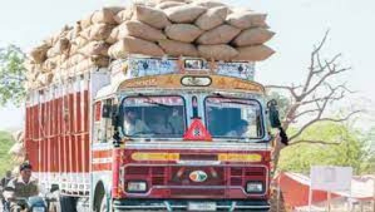 उप्र की सड़कों पर बिना फिटनेस और बगैर टैक्स भरे दौड़ रहे माल वाहनों पर होगा एक्शन