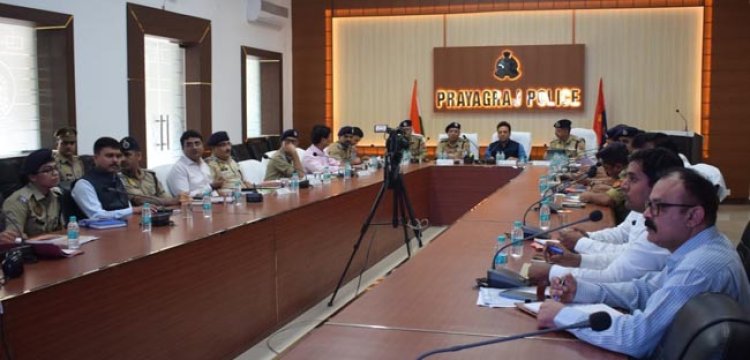 प्रमुख सचिव गृह एवं पुलिस महानिदेशक ने कांवड़ यात्रा के सम्बध में समीक्षा बैठक कर दिए दिशा-निर्देश