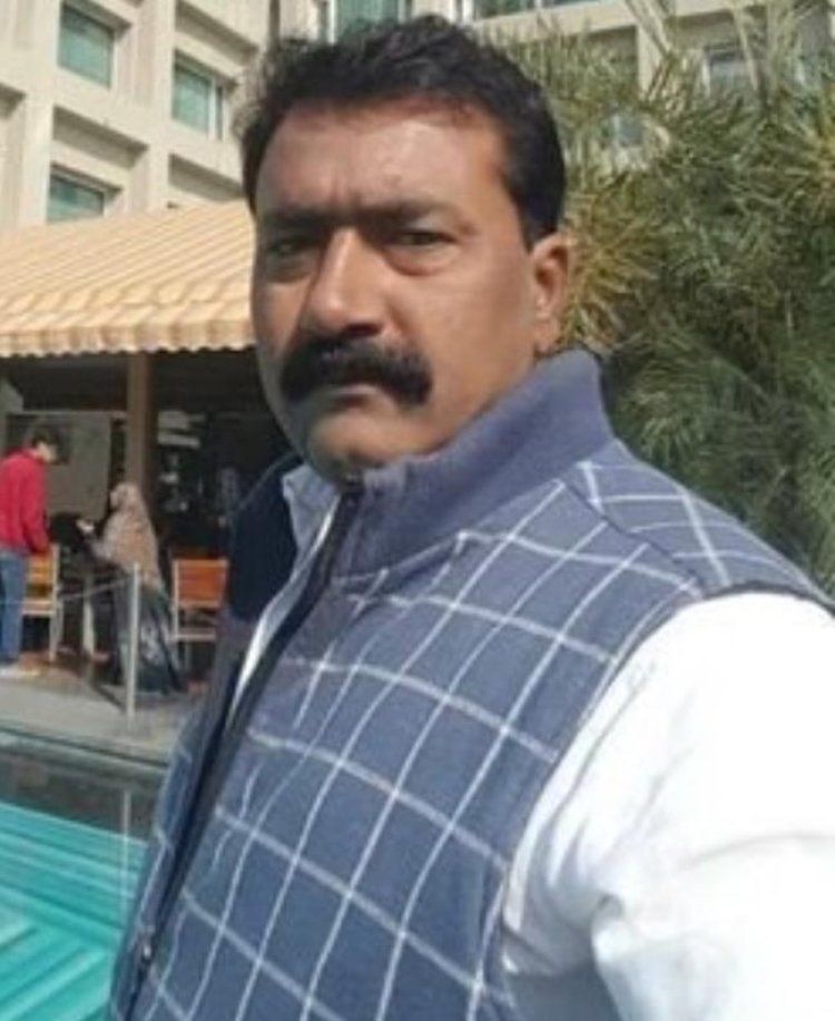 एसटीएफ ने पचास हजार रुपये के इनामी जावेद उर्फ पप्पू गंजिया को गिरफ्तार किया