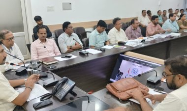 इलेक्ट्रिक वाहन क्रान्ति की ओर अग्रसर है उत्तर प्रदेशः नन्दी