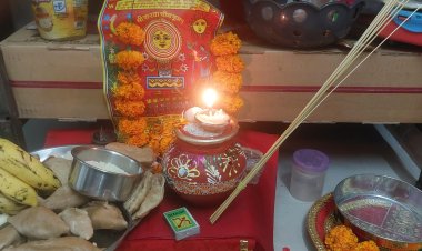 करवाचौथ : सुहागिनों का श्रृंगार देख आसमान का चांद भी हैरान...