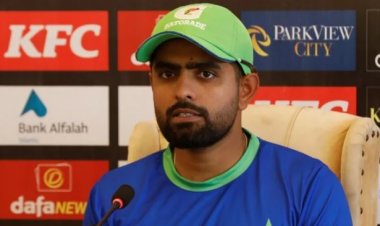 विश्व कप की असफलता के बाद पीसीबी ने बाबर आजम को कप्तानी से बर्खास्त करने का किया फैसला