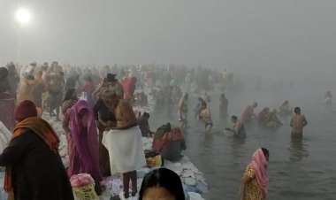 पौष पूर्णिमा पर पौने आठ लाख श्रद्धालुओं ने संगम में लगाई डुबकी