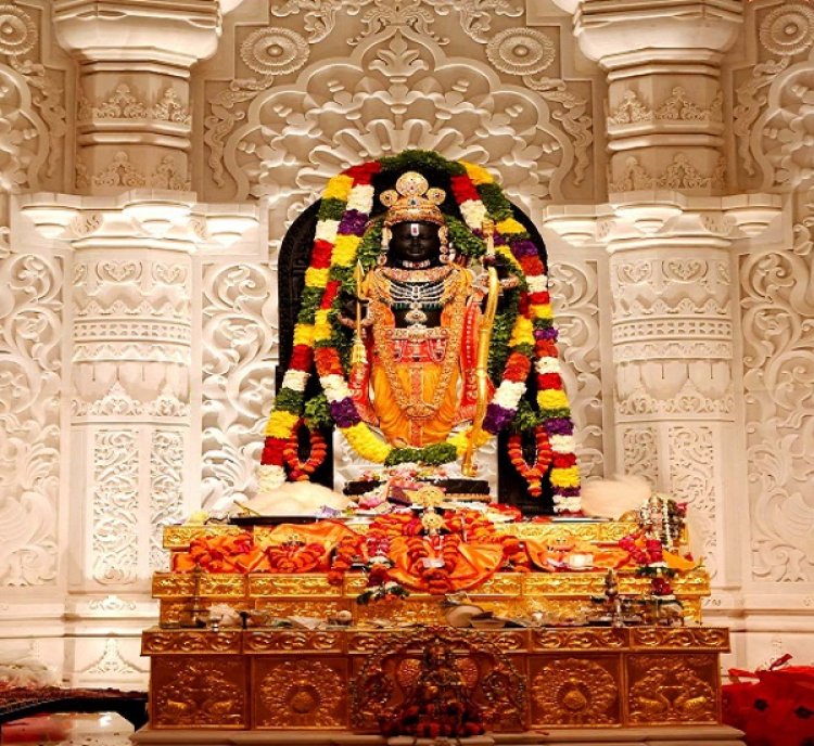 श्रीरामलला के अलौकिक रूप देख श्रद्धालु हुए मंत्रमुग्ध, भक्तों की उमड़ी भीड़