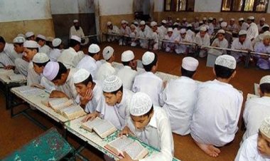 यूपी बोर्ड ऑफ मदरसा कानून असंवैधानिक करार