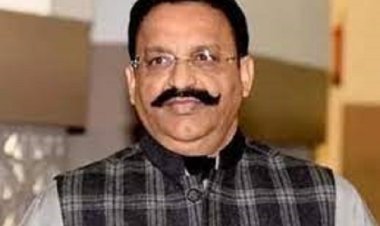 जरायम की दुनिया का मुख्तार बन बैठा सियासत का बादशाह