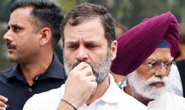 राहुल गांधी को अमेठी से लड़ना चाहिए चुनाव ?