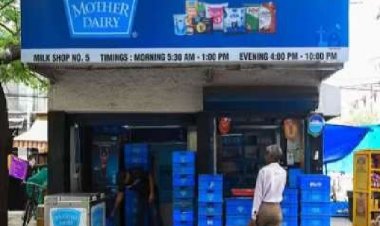 मदर डेयरी ने भी दूध के दाम में 2 रुपये प्रति लीटर का किया इजाफा