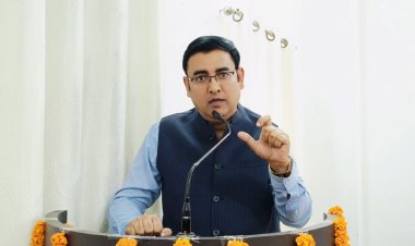 डाक विभाग के इण्डिया पोस्ट पेमेंट्स बैंक में मात्र 549 रुपये में होगा 10 लाख का दुर्घटना बीमा