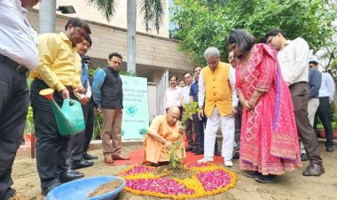 प्रदेशभर में चलेगा एक पेड़ मां के नाम अभियान : योगी आदित्यनाथ
