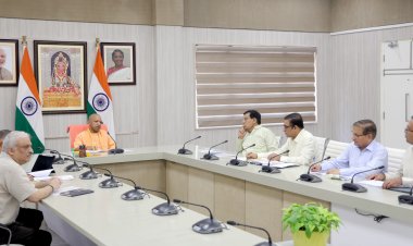 यूपी में मलिन बस्तियों का होगा कायाकल्प, बनेंगे बहुमंजिला भवन